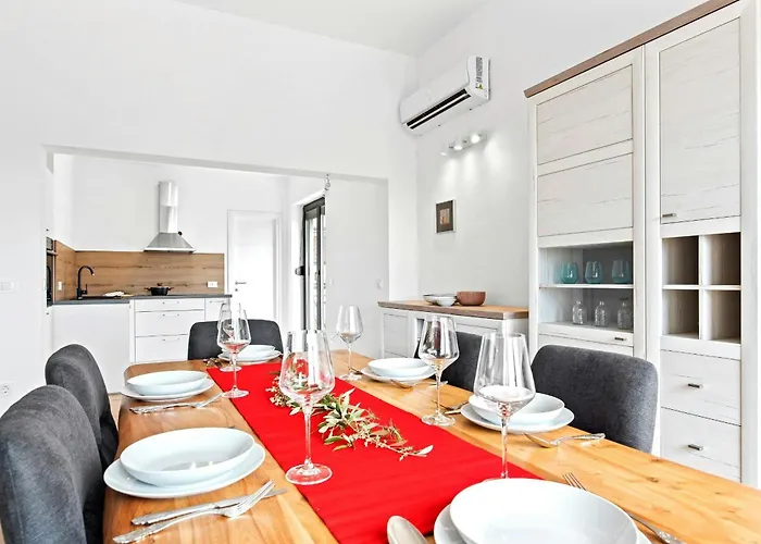 Crogo Casa Elizabeta Apartment *